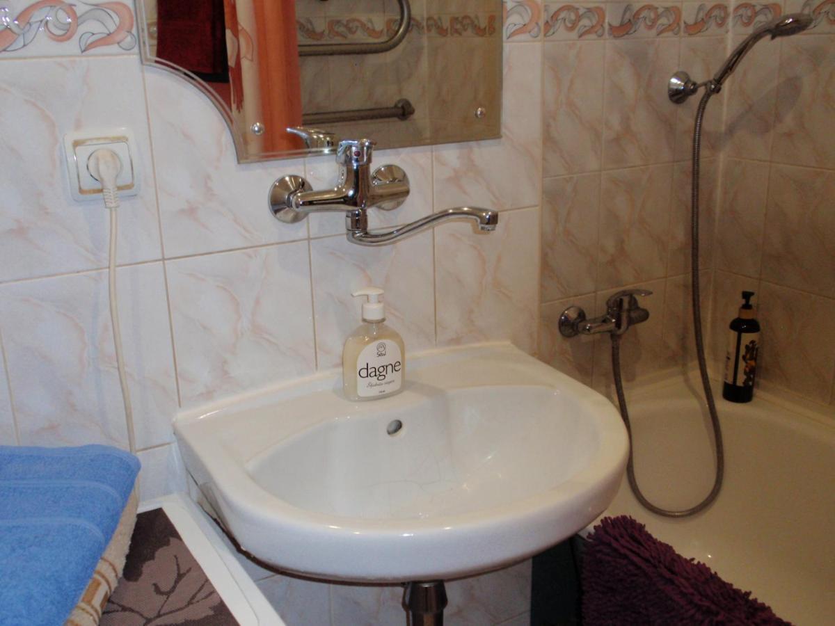 Central Cietokšņa Street Apartment Daugavpils Buitenkant foto