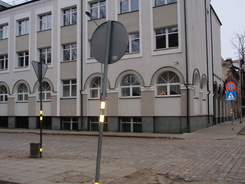 Central Cietokšņa Street Apartment Daugavpils Buitenkant foto